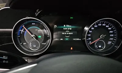 Hyundai Grandeur 2021, 142288 км, за 14113.17 USD - фото 8