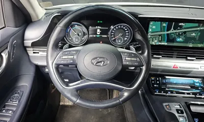 Hyundai Grandeur 2021, 142288 км, за 14113.17 USD - фото 13