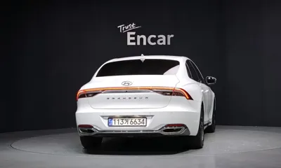 Hyundai Grandeur 2022, 100943 км, за 14955.78 USD