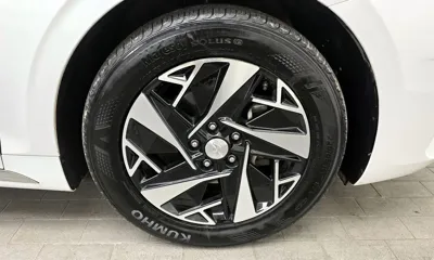 Hyundai Grandeur 2022, 100943 км, за 14955.78 USD