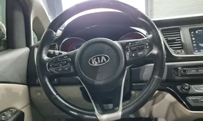 Kia Canival 2019, 209000 км, за 6188.93 USD - фото 12