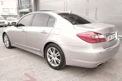 Hyundai Genesis 2012, 145233 км, за 3229.15 USD - фото 2