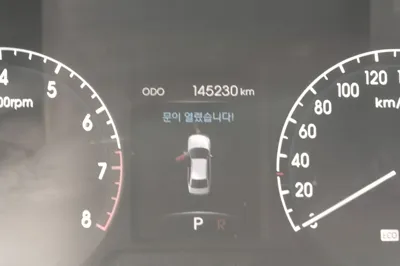 Hyundai Genesis 2012, 145233 км, за 3229.15 USD - фото 9