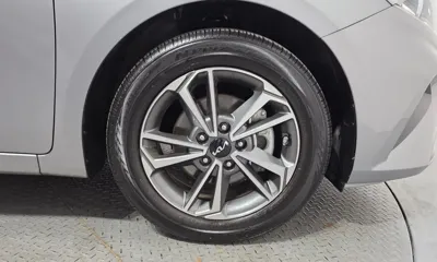 Kia K3 2024, 22550 км, за 11726.39 USD - фото 21