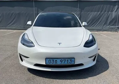 Tesla Model 3 · 2022 год