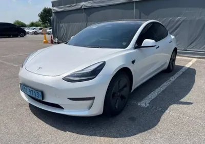 Tesla Model 3 2022, 39304 км, за 5513.98 USD