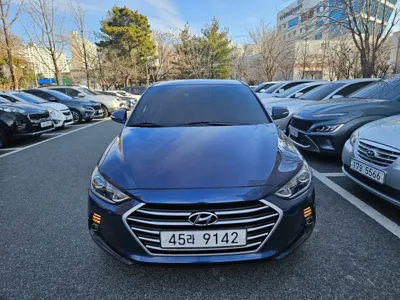 Hyundai Avante 2018, 101000 км, за 6357.61 USD