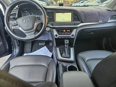 Hyundai Avante 2018, 101000 км, за 6357.61 USD - фото 8