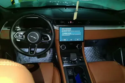 Jaguar F-Pace 2021, 29400 км, за 26044 USD - фото 18