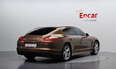 Porsche Panamera 2010, 85442 км, за 13071.46 USD