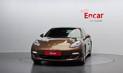 Porsche Panamera 2010, 85442 км, за 13071.46 USD