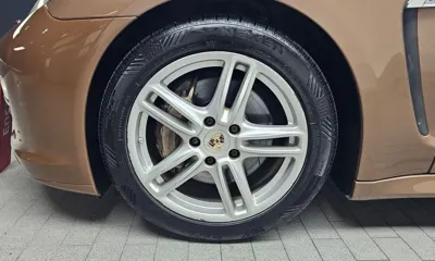 Porsche Panamera 2010, 85442 км, за 13071.46 USD