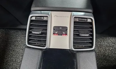 Porsche Panamera 2010, 85442 км, за 13071.46 USD - фото 18
