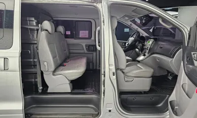 Hyundai Starex 2016, 162490 км, за 5288.21 USD - фото 12