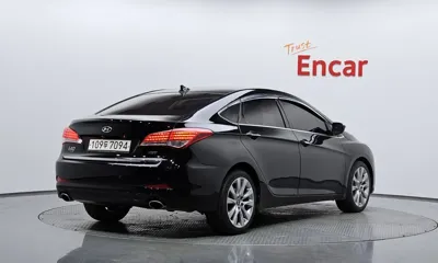 Hyundai i40 2014, 137483 км, за 3875.46 USD