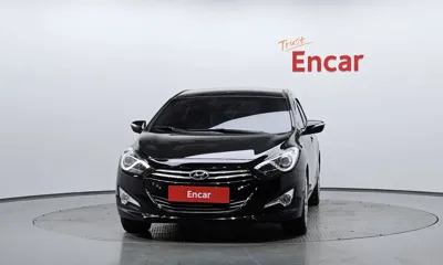 Hyundai i40 2014, 137483 км, за 3875.46 USD