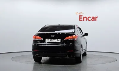 Hyundai i40 2014, 137483 км, за 3875.46 USD