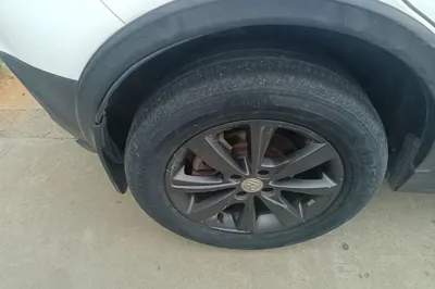 BYD Yuan New Energy 2019, 99500 км, за 6900 USD - фото 11