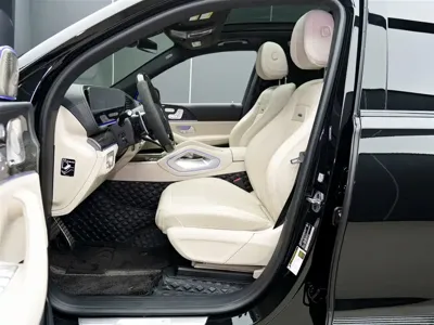 Mercedes-Benz GLS AMG 2025, 6400 км, за 248376.58 USD - фото 8