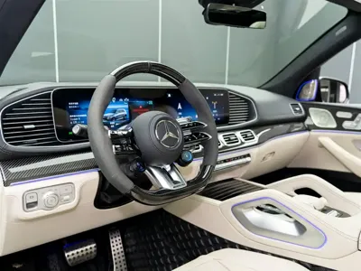 Mercedes-Benz GLS AMG 2025, 6400 км, за 248376.58 USD - фото 9