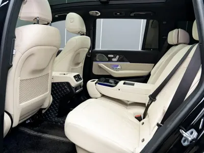Mercedes-Benz GLS AMG 2025, 6400 км, за 248376.58 USD - фото 11