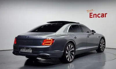 Bentley Flying Spur 2020, 29816 км, за 128003.15 USD