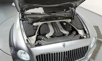 Bentley Flying Spur 2020, 29816 км, за 126854.13 USD - фото 6