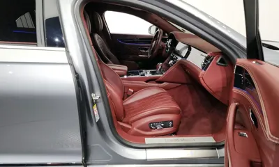 Bentley Flying Spur 2020, 29816 км, за 126854.13 USD - фото 11