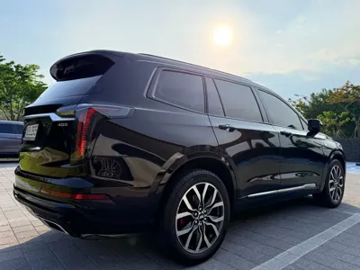 Cadillac XT6 2023, 47898 км, за 11769.73 USD