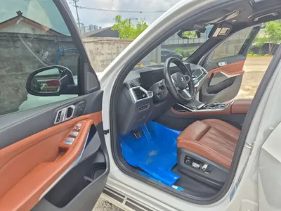 BMW X7 2024, 48000 км, за 65642.64 USD