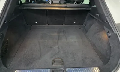 Mercedes-Benz EQS 2023, 27367 км, за 58750.16 USD