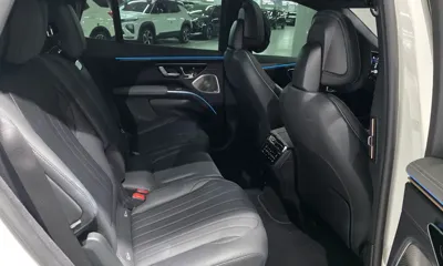 Mercedes-Benz EQS 2023, 27367 км, за 58750.16 USD