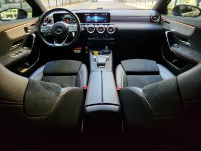 Mercedes-Benz A-Class 2020, 80000 км, за 7045.64 USD - фото 7
