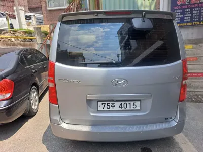 Hyundai Starex 2012, 167101 км, за 5530.95 USD