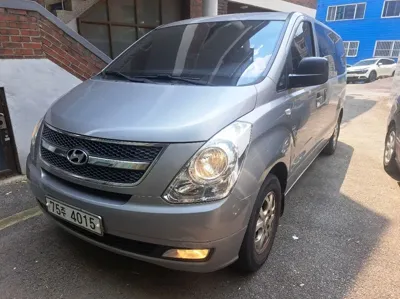 Hyundai Starex 2012, 167101 км, за 5530.95 USD