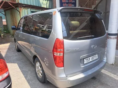 Hyundai Starex 2012, 167101 км, за 5530.95 USD - фото 6