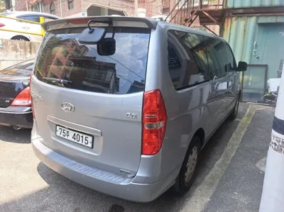 Hyundai Starex 2012, 167101 км, за 5530.95 USD - фото 7