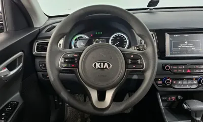 Kia Niro 2018, 101026 км, за 7280.76 USD - фото 11