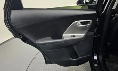 Kia Niro 2018, 101026 км, за 7280.76 USD - фото 25
