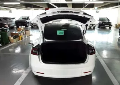Tesla Model 3 2022, 85627 км, за 3938.56 USD - фото 9