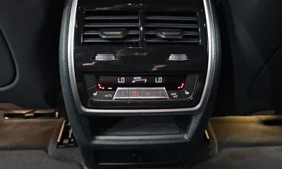 BMW X6 2023, 58884 км, за 45504.76 USD - фото 36