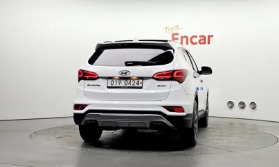 Hyundai Santafe 2017, 77787 км, за 9518.18 USD