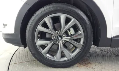 Hyundai Santafe 2017, 77787 км, за 9518.18 USD