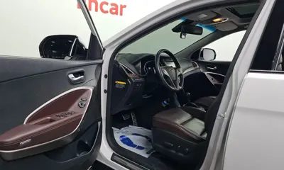 Hyundai Santafe 2017, 77787 км, за 9518.18 USD - фото 10