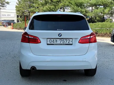 BMW 2-Series 2018, 78380 км, за 7734.01 USD