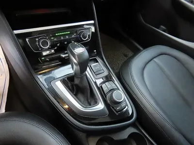 BMW 2-Series 2018, 78380 км, за 7734.01 USD - фото 9