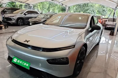 Xpeng P7 · 2022 год