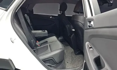 Hyundai Tucson 2019, 81758 км, за 11027.96 USD - фото 11
