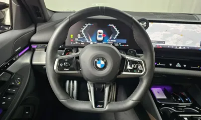 BMW 5-Series 2024, 28507 км, за 37856.76 USD - фото 12