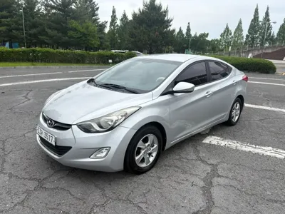 Hyundai Avante 2012, 150667 км, за 2264.93 USD